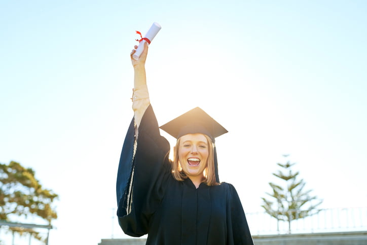 Como Adquirir um Diploma em 2025: O Futuro da Educação