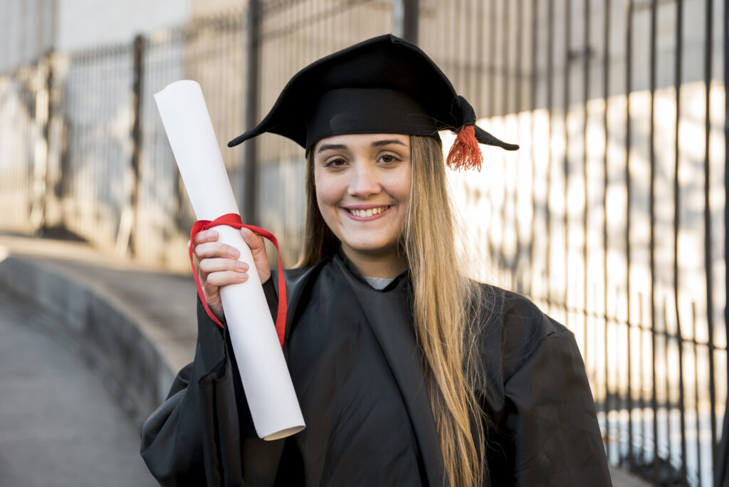 Como Conquistar Seu Diploma Universitário de Forma Rápida e Legal 1 Como Conquistar Seu Diploma Universitário de Forma Rápida e Legal